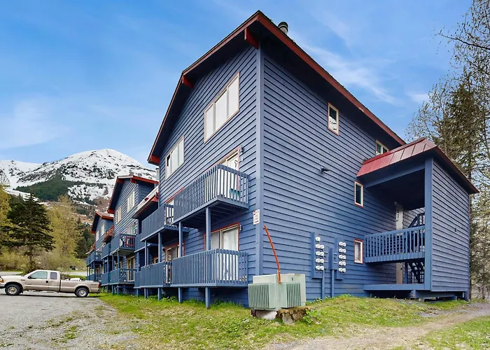 Alyeska Getaway #306