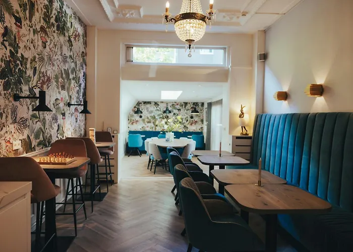 Boutique Hotel Asterisk, A Family Run Hotel