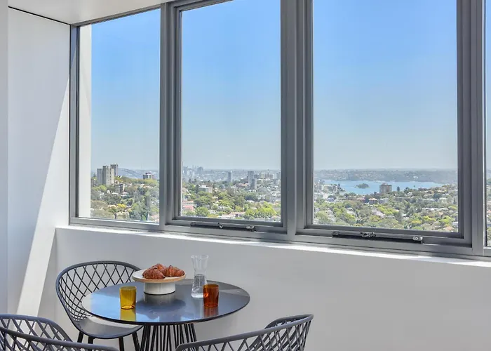 Meriton Suites Bondi Junction