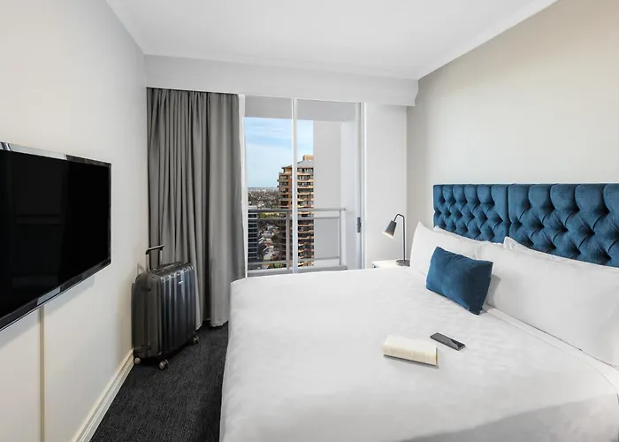 Meriton Suites Bondi Junction