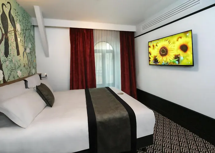 Hotel Et Restaurant Le Regina