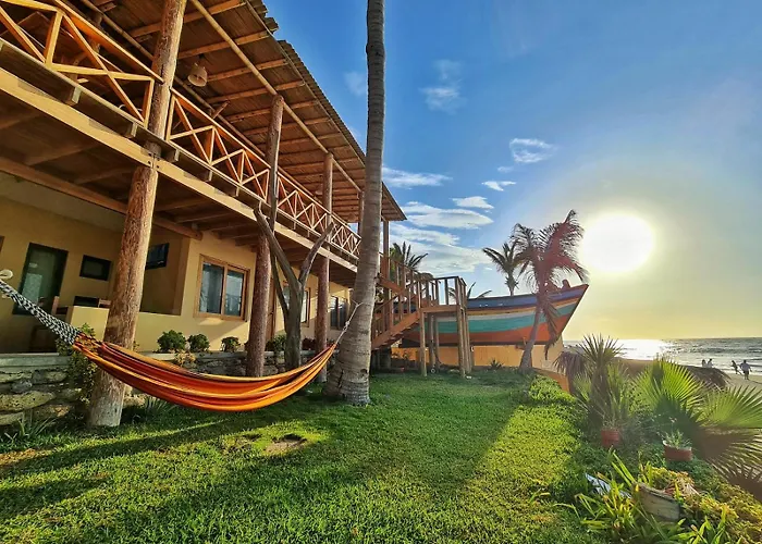 Mancora Beach Hotel (Adults Only)