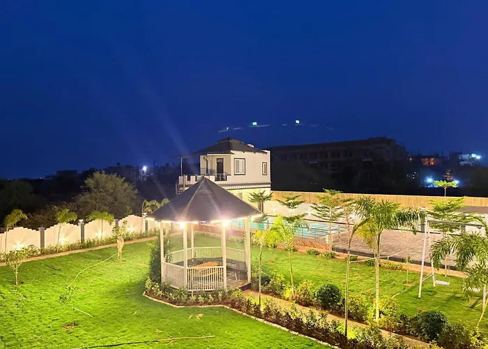Popli Paradise Resort