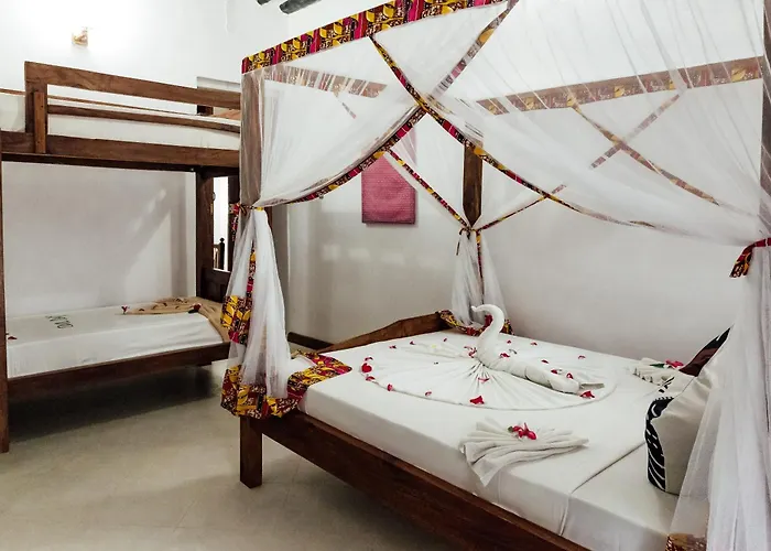 Shoki Shoki Guest House