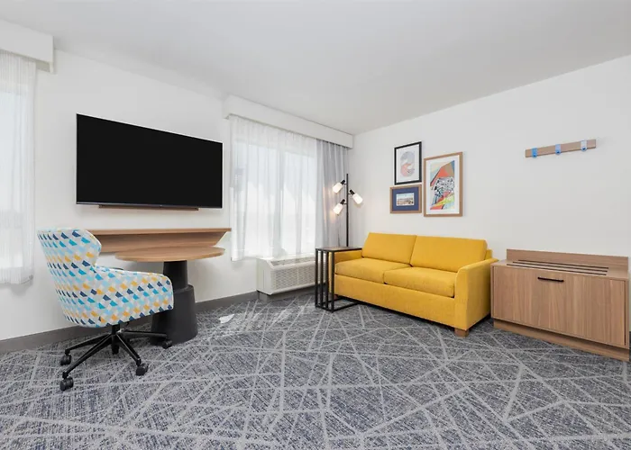 Hampton Inn & Suites By Hilton Little Rock Airport