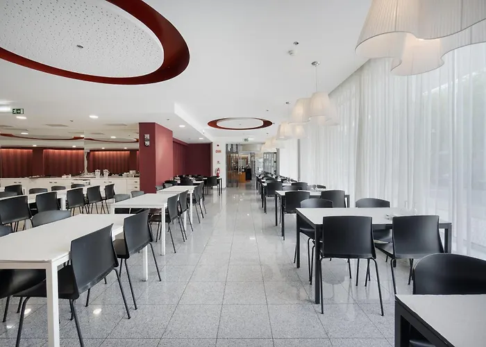 Hotel Azinheira By Ridan Hotels