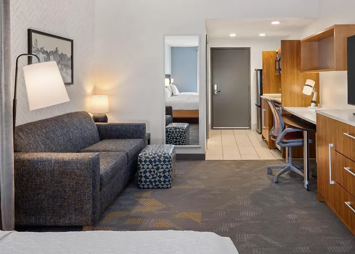 Home2 Suites By Hilton Roseville Minneapolis