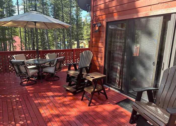 Shady Pines- Cozy Mountain Retreat