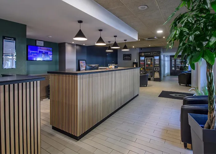 Campanile Prime - Nimes Centre