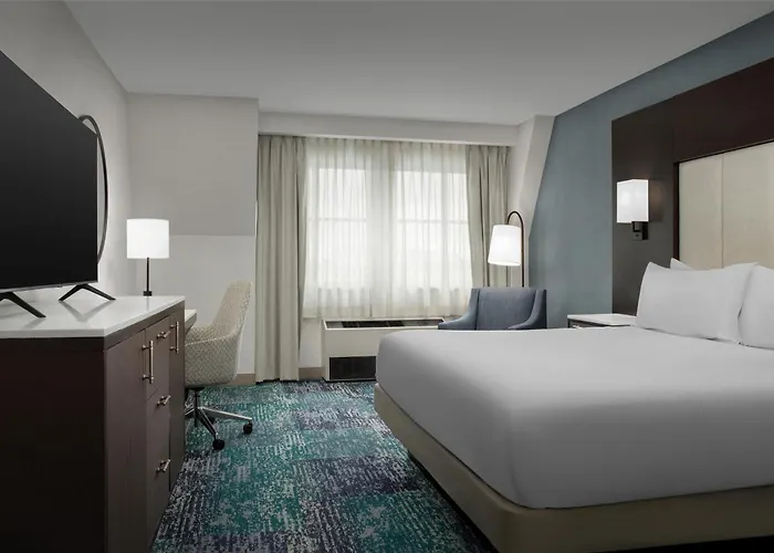 Hilton Garden Inn Portsmouth Downtown