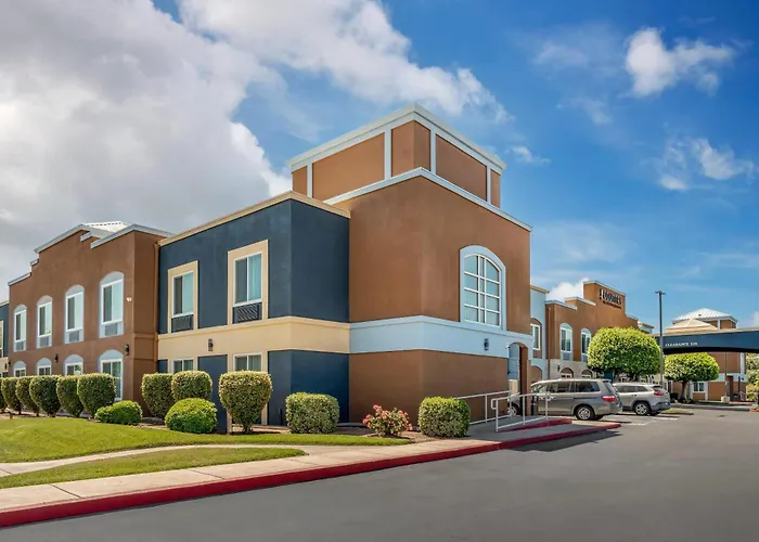 Country Inn & Suites By Radisson, Modesto-Salida