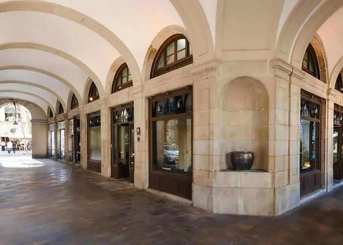 Do Placa Reial Hotel Gothic Quarter, Sonder By Marriott Bonvoy