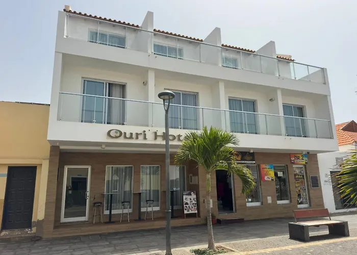 Ouril Hotel Julia