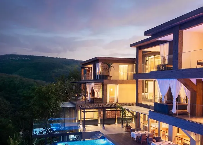 Jinghong Bood Panorama Resort Inn