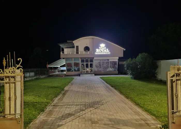 Villa Royal Apartments