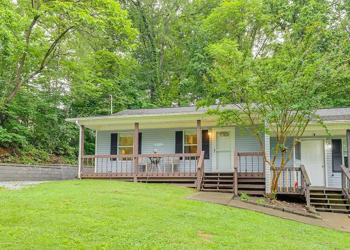 3 Mi To Cherokee Reservoir: 'Blue Haven Bungalow'