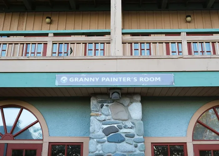 Painter'S Lodge