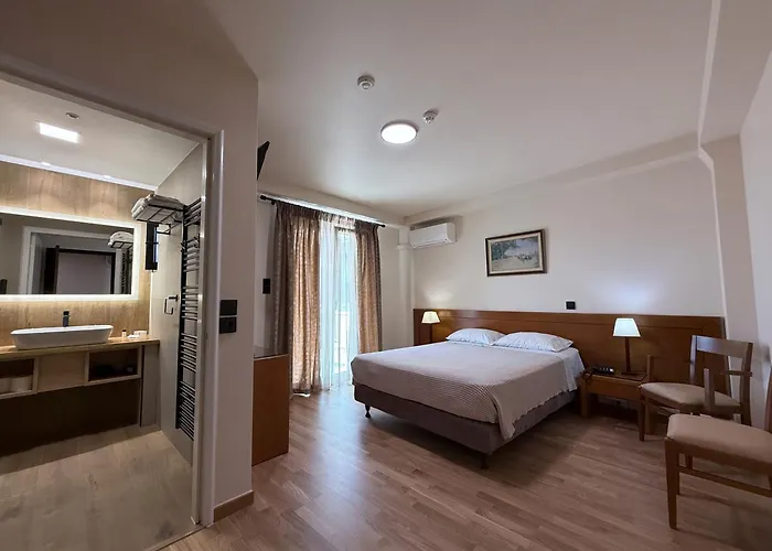 Hotel Ατηινα