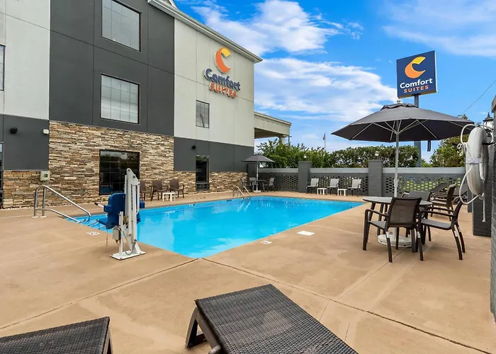 Comfort Suites Near Camp Lejeune