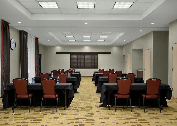 Fairfield Inn & Suites By Marriott Moscow