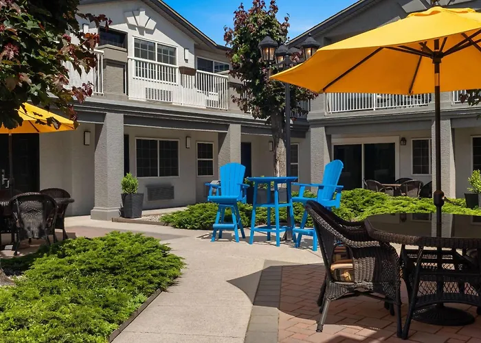 Days Inn By Wyndham Kelowna