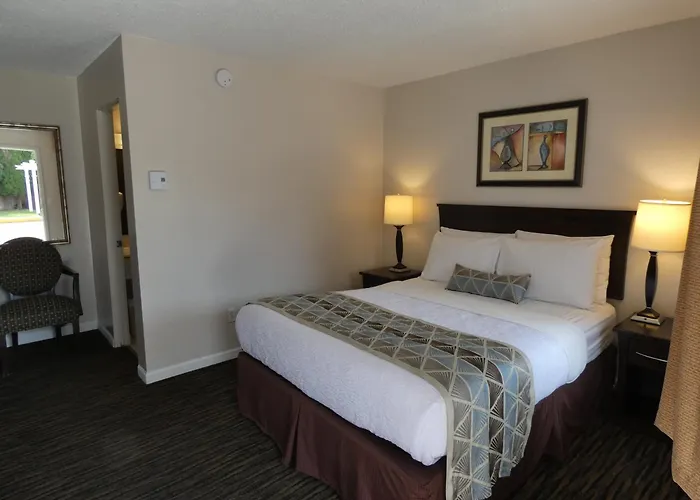 Recreation Inn And Suites Kelowna