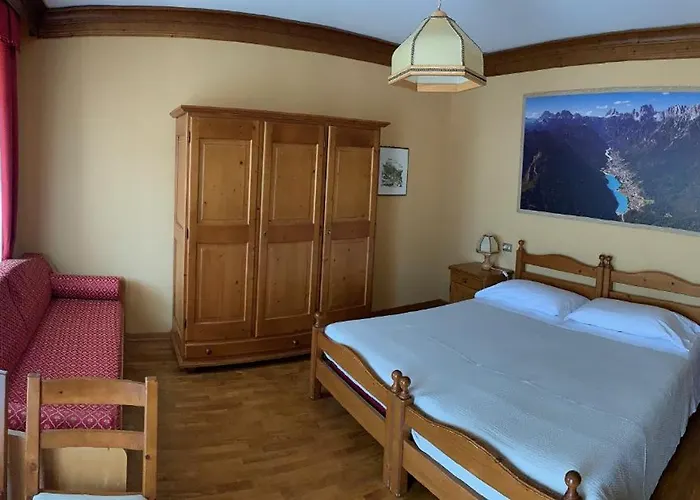 Albergo Garni Ajarnola
