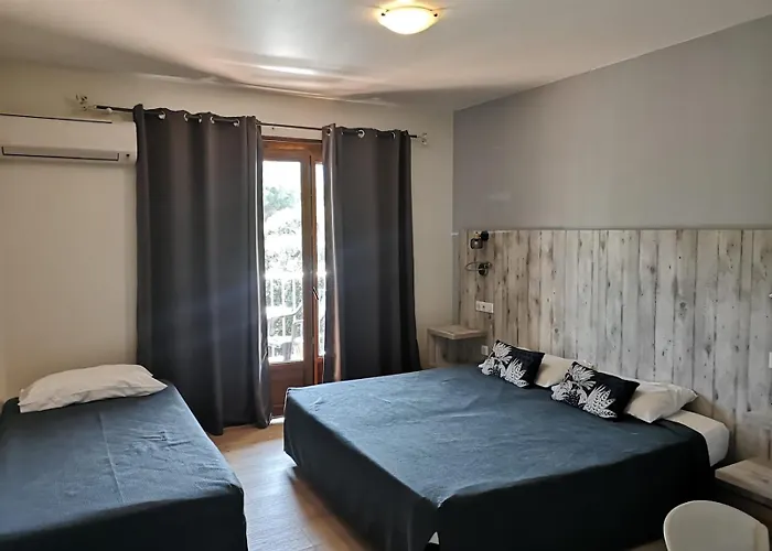 Hotel Cyrnea