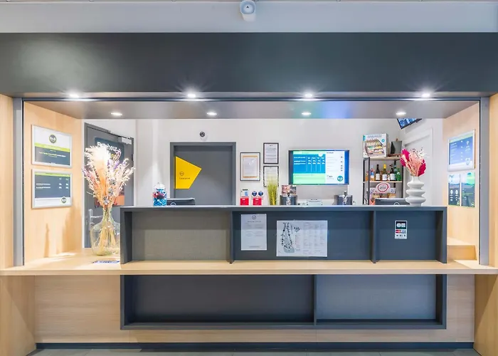 B&B Hotel Troyes Magasins D'Usine