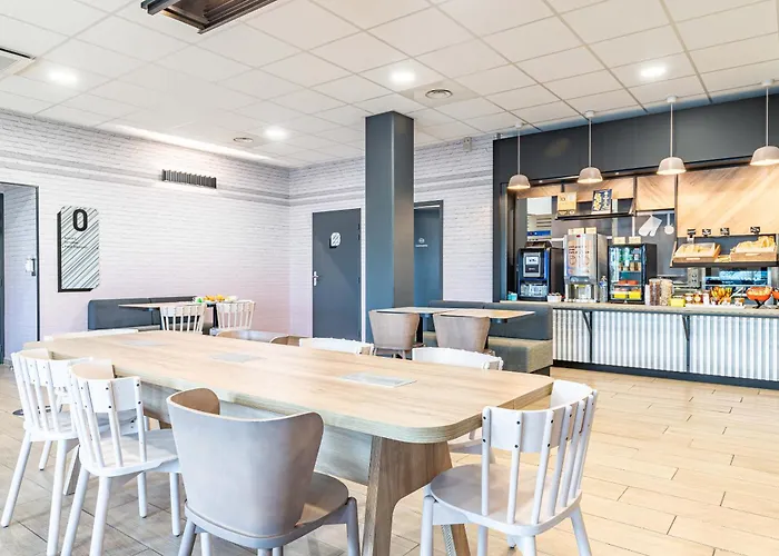 B&B HOTEL Poitiers Aéroport