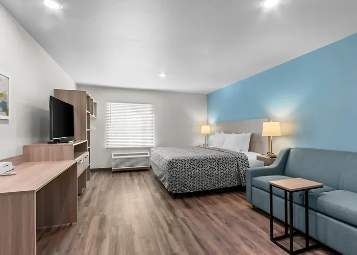 Woodspring Suites Gilbert - Mesa Gateway Airport