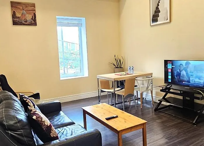 Perfect Location! Quiet-Spacious-2 Bed-2 Bath