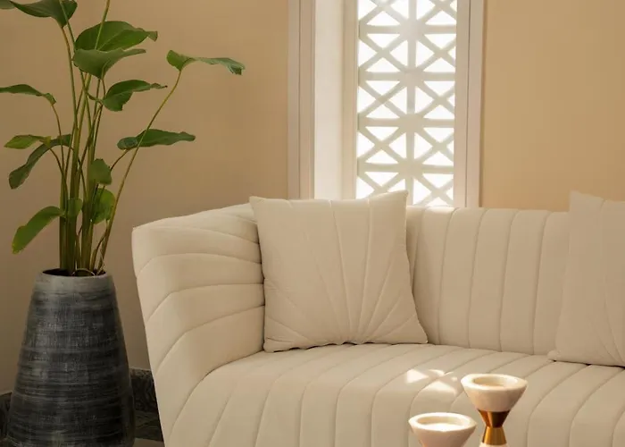 Villa Raag
