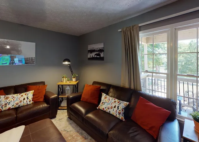 Pet-Friendly 3Br Private Unit In Woodstock
