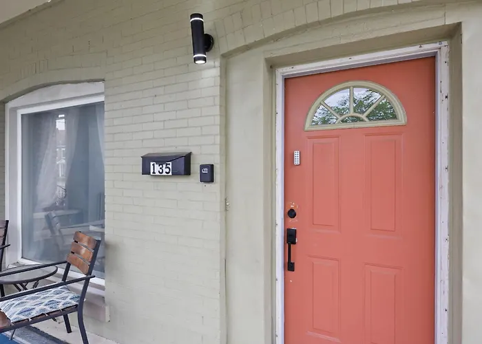 Riverview Escape In Walkable Historic District