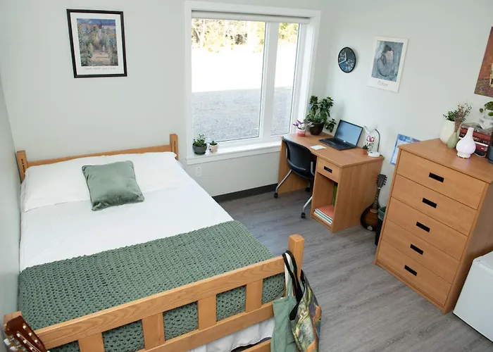 University Of New Brunswick Summer Hotel