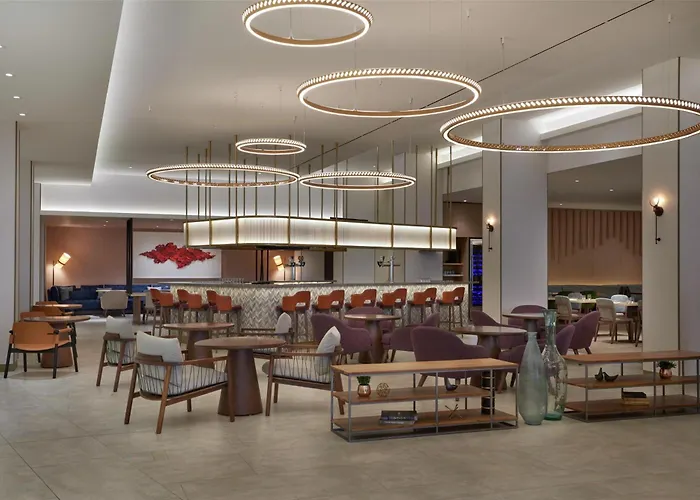 Hilton Toronto Airport Hotel&Suites