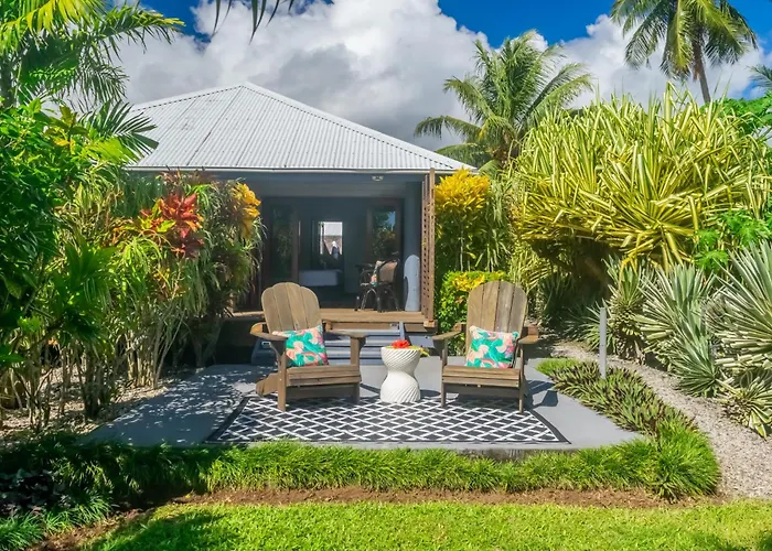 Aroha Taveuni Beachfront Bures
