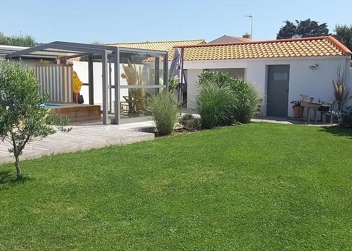 Villa des Huniers à La Chaume