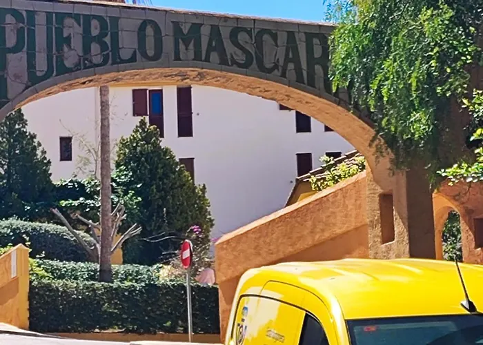 Pueblo Mascarat, 50 M Al Mar, 3 Piscinas