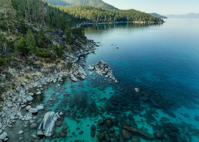 Mountain Getaway - Lake Tahoe - Incline Village - Private Garage