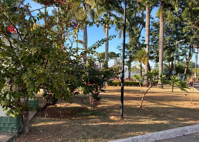Quarto Econômico no Centro para 2 Pessoas