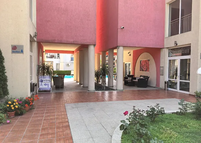 Rose Garden Omax Apartments