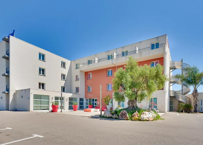Kyriad Perpignan Sud