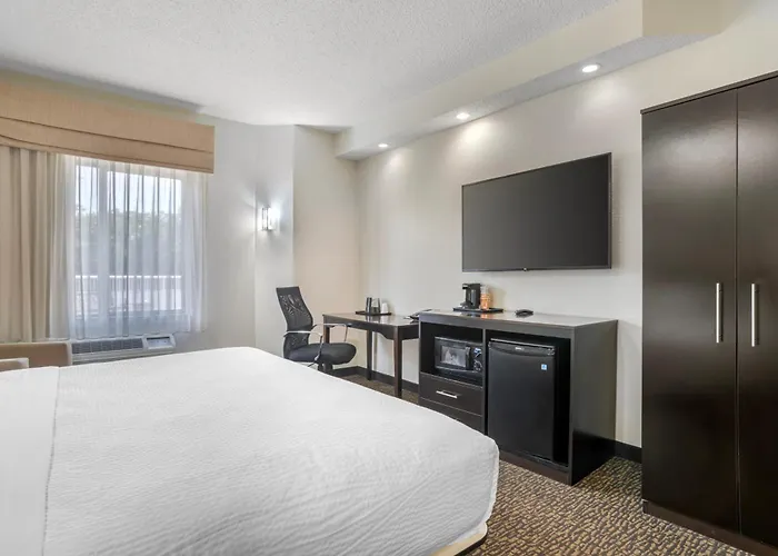 Sleep Inn & Suites At Concord Mills