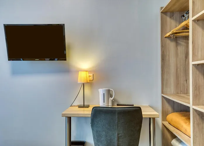 Hotel Mistral Saint Roch