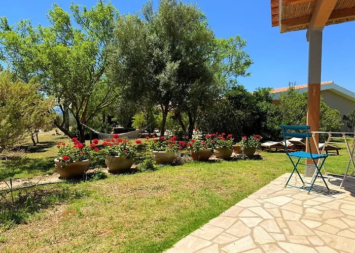 Green Hotel I Mandorli di Dommos