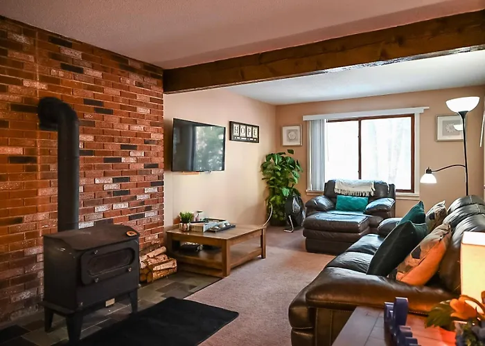 Spacious Condo-Attitash Ski-Storyland-Saco & More!!