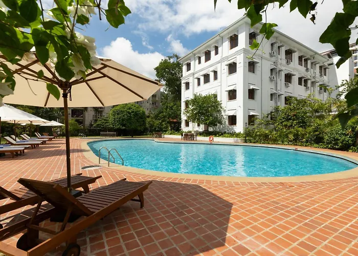 Hotel Suisse Kandy - Since 1890