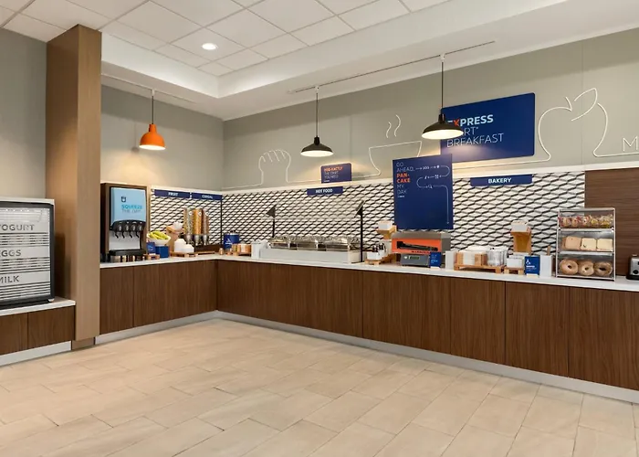 Holiday Inn Express Fort Lauderdale Airport South By Ihg